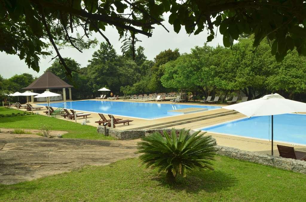 Occidental Paradise Dambulla 5*